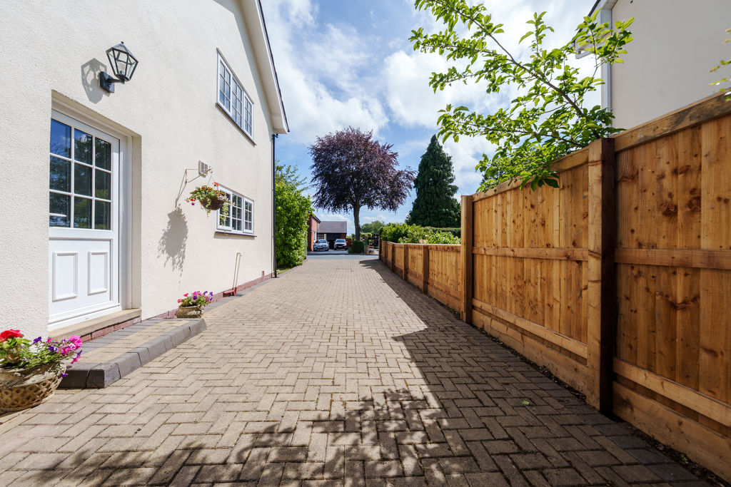 South Road Bretherton